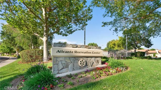 25768 Miguel Court, Valencia, CA 91355
