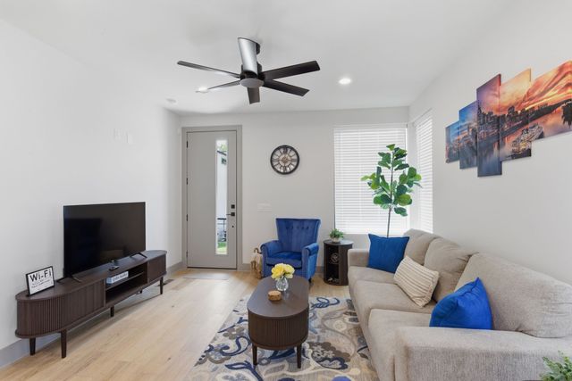 2014B 9th Ave, N, Nashville, TN 37208