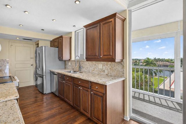 2000 S Ocean Boulevard 403, Delray Beach, FL 33483