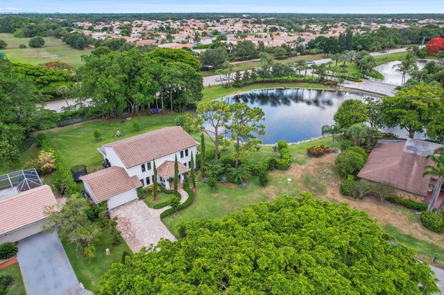 6204 Celadon Circle, Palm Beach Gardens, FL 33418