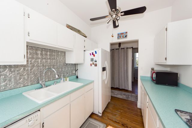 350 King Street 307, Charleston, SC 29401