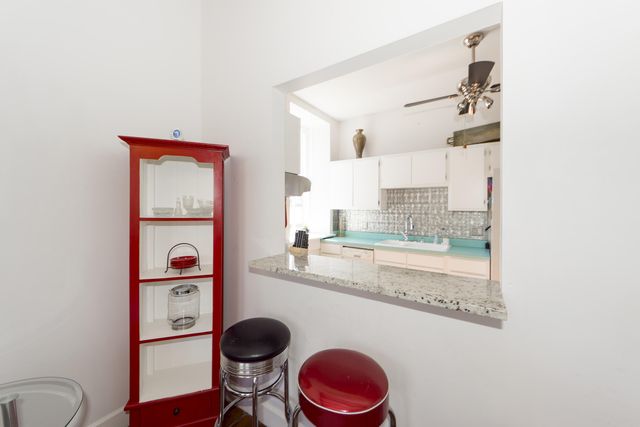 350 King Street 307, Charleston, SC 29401