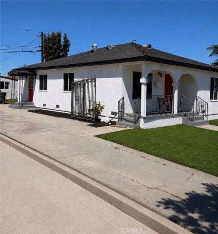 637 E 121st Place, Los Angeles, CA 90059