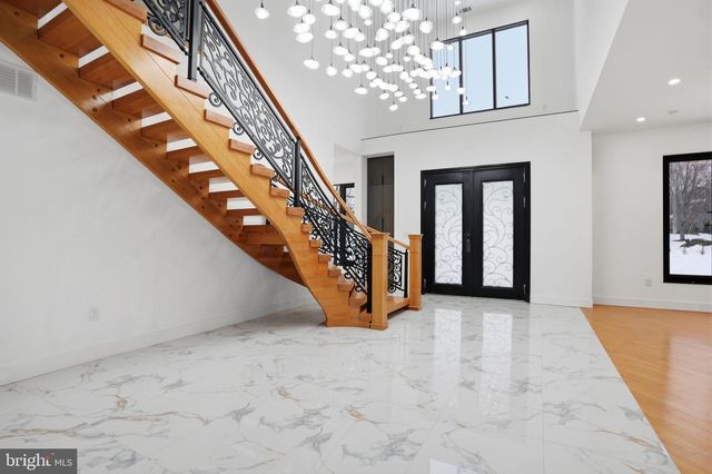 1047 WELSH RD, Huntingdon Valley, PA 19006