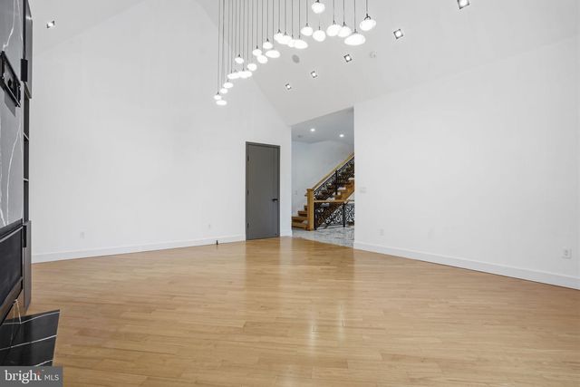 1047 WELSH RD, Huntingdon Valley, PA 19006