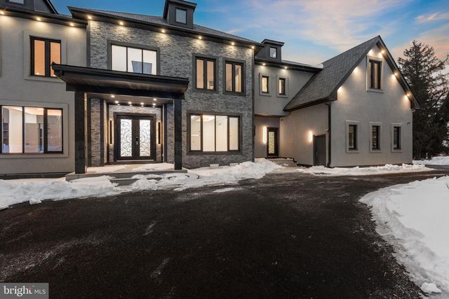 1047 WELSH RD, Huntingdon Valley, PA 19006