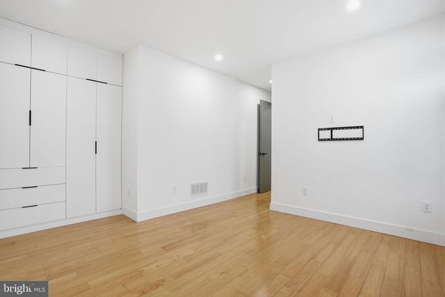 1047 WELSH RD, Huntingdon Valley, PA 19006