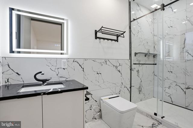 1047 WELSH RD, Huntingdon Valley, PA 19006