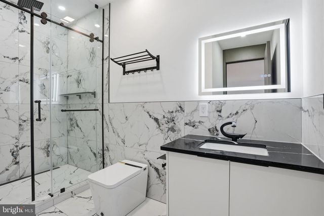 1047 WELSH RD, Huntingdon Valley, PA 19006