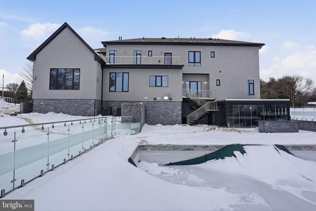 1047 WELSH RD, Huntingdon Valley, PA 19006