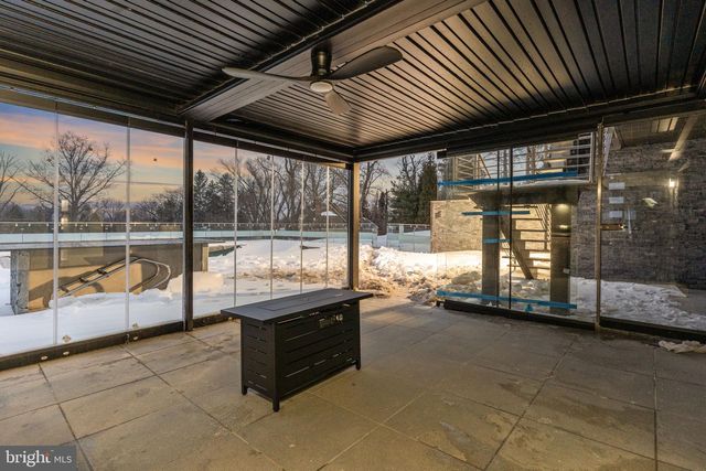 1047 WELSH RD, Huntingdon Valley, PA 19006