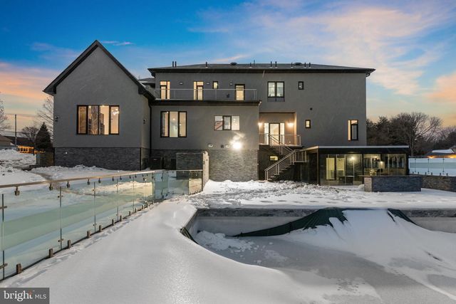 1047 WELSH RD, Huntingdon Valley, PA 19006