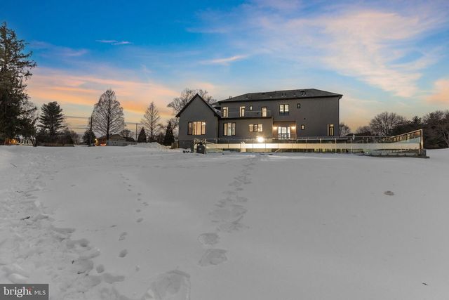 1047 WELSH RD, Huntingdon Valley, PA 19006