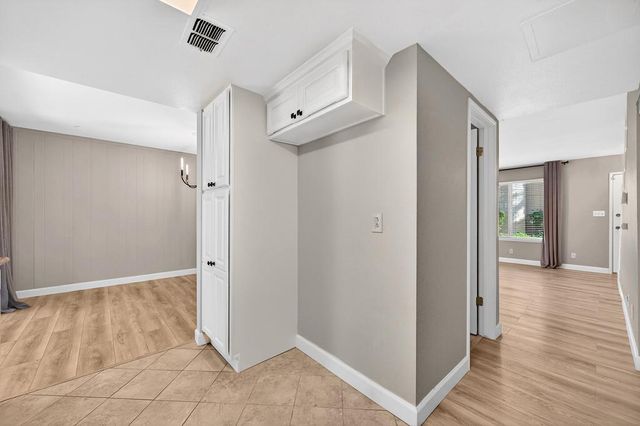 3275 Via Grande, Sacramento, CA 95825