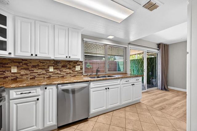 3275 Via Grande, Sacramento, CA 95825