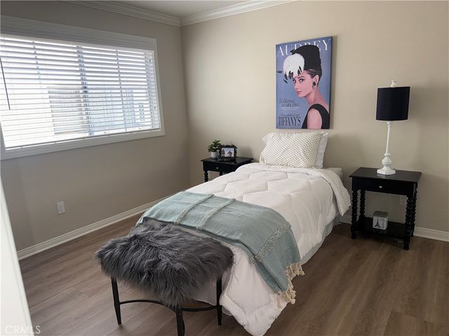 818 S Averill 2, San Pedro, CA 90732