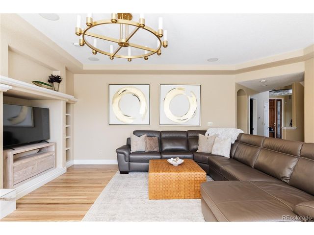 6718 Taft Ct, Arvada, CO 80004