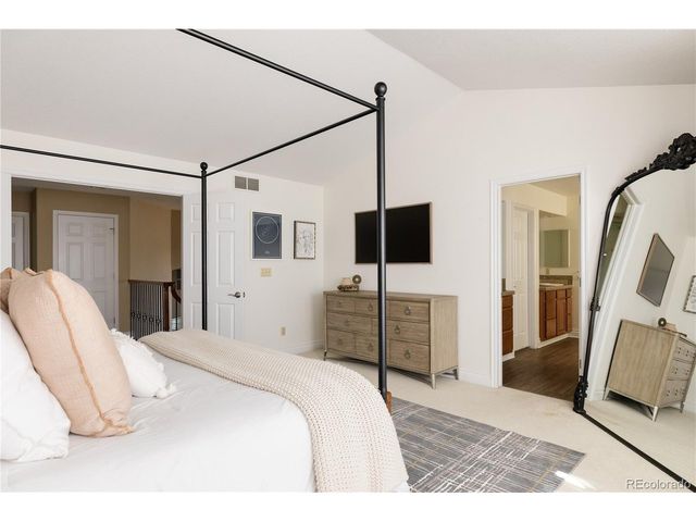 6718 Taft Ct, Arvada, CO 80004