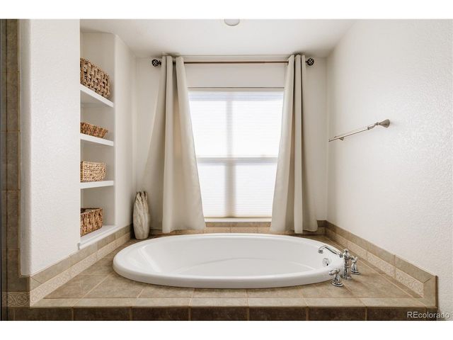 6718 Taft Ct, Arvada, CO 80004