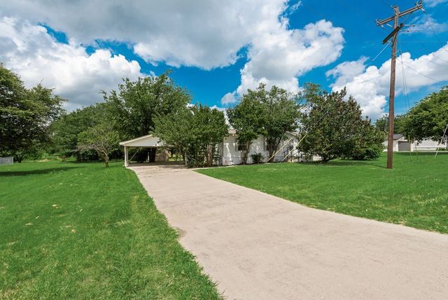 7203 Fm 2622, Ponder, TX 76259