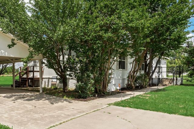 7203 Fm 2622, Ponder, TX 76259