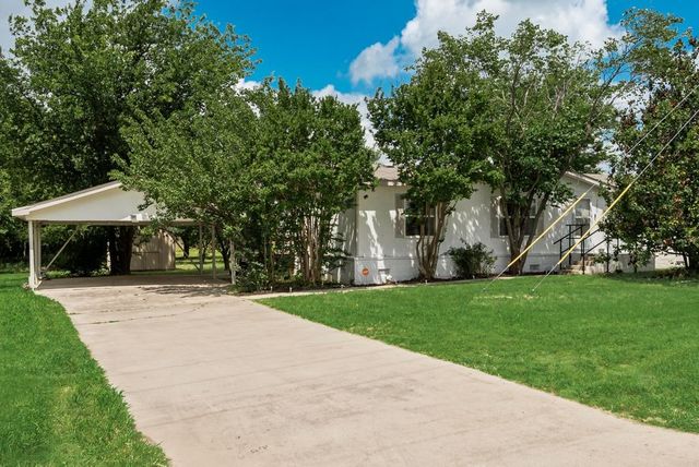 7203 Fm 2622, Ponder, TX 76259