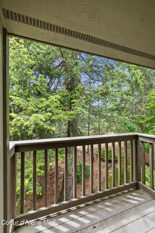 981 E Loch Lomond CT, Hayden, ID 83835
