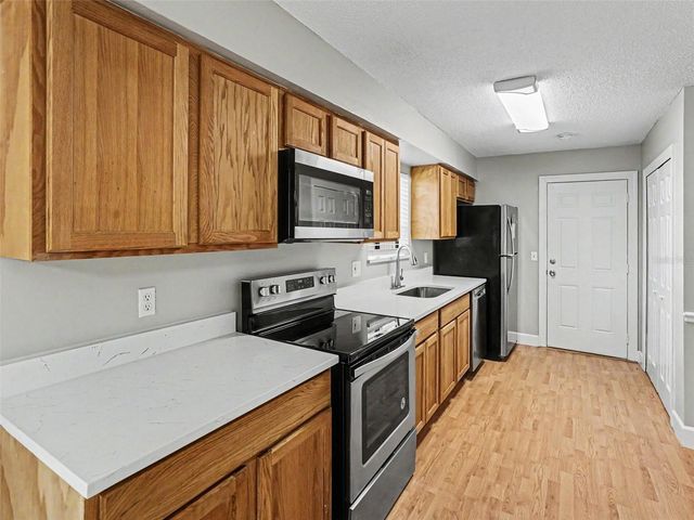 510 MOONBEAM ROAD, Apopka, FL 32712