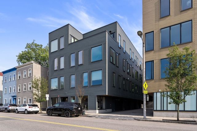 537 East 1st Street 6A, Boston, MA 02127