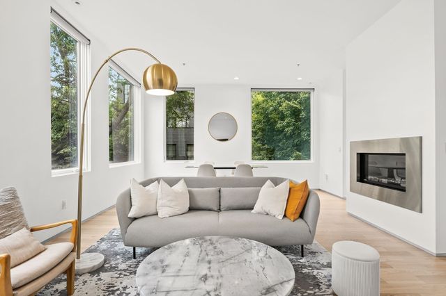537 East 1st Street 6A, Boston, MA 02127