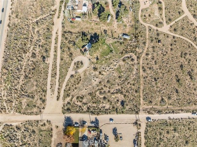 9770 2nd, Phelan, CA 92371