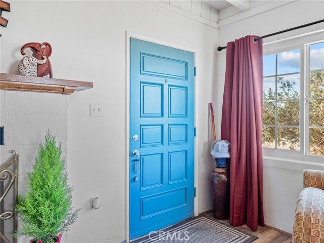 9770 2nd, Phelan, CA 92371