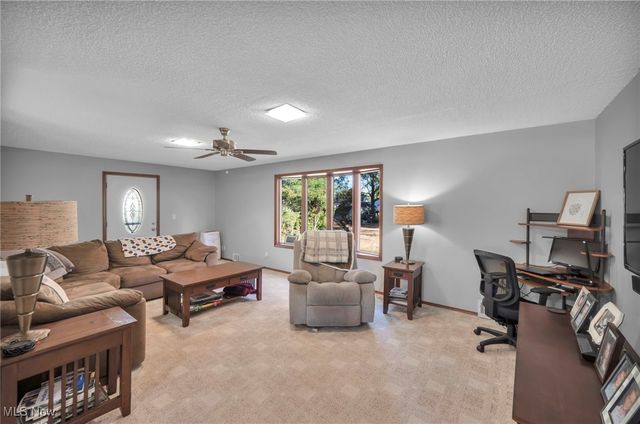 30603 Crescent, Willowick, OH 44095