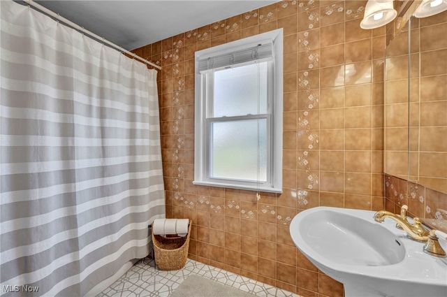 30603 Crescent, Willowick, OH 44095