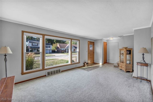 30603 Crescent, Willowick, OH 44095