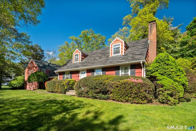 17 Briar Brae Road, Darien, CT 06820