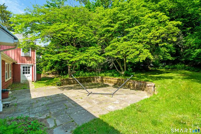 17 Briar Brae Road, Darien, CT 06820