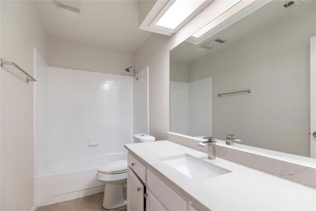 1610 Brown Trail, Hurst, TX 76054