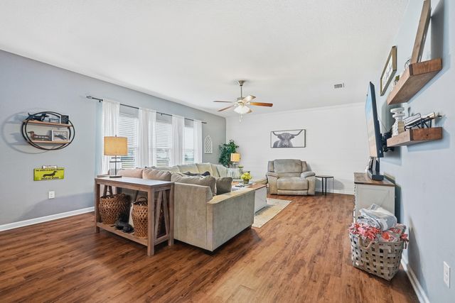 209 Nelly Street, Freeport, FL 32439