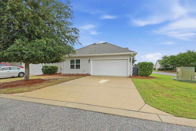 209 Nelly Street, Freeport, FL 32439