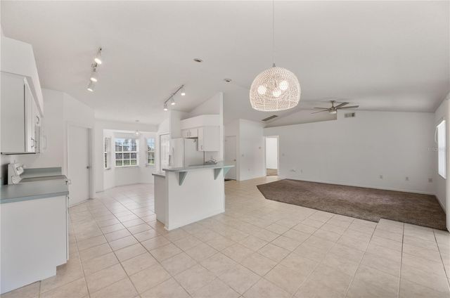 6217 CROSS CREEK BOULEVARD, Lakeland, FL 33813