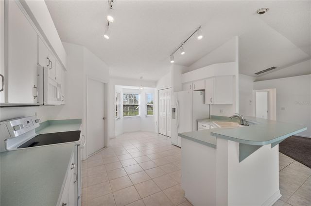 6217 CROSS CREEK BOULEVARD, Lakeland, FL 33813