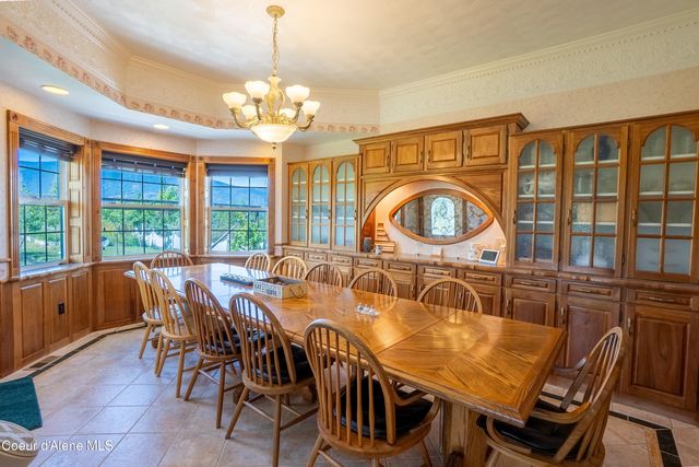 222 Nighthawk Rd, Bonners Ferry, ID 83805