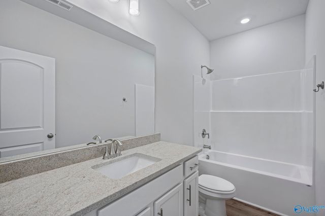 17400 Brooklawn Street, Athens, AL 35611