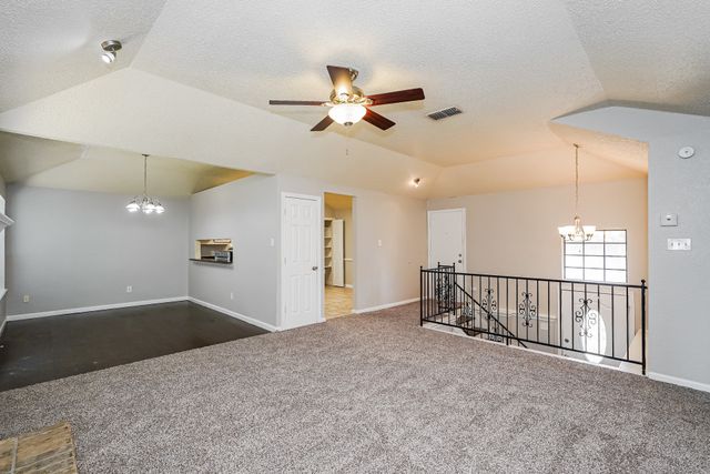 6476 Sudbury Way, North Richland Hills, TX 76182