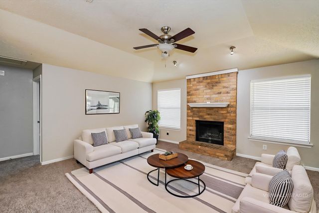 6476 Sudbury Way, North Richland Hills, TX 76182