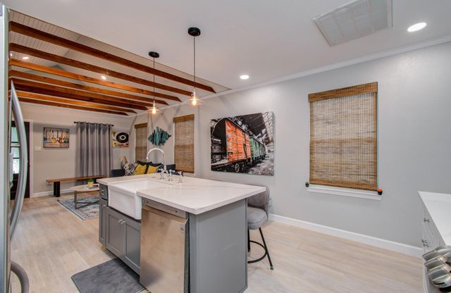 1109 31st Street, Galveston, TX 77550