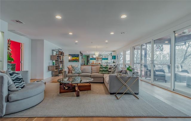 83 Rivercliff Road, Rogers, AR 72756