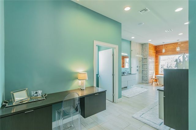 83 Rivercliff Road, Rogers, AR 72756