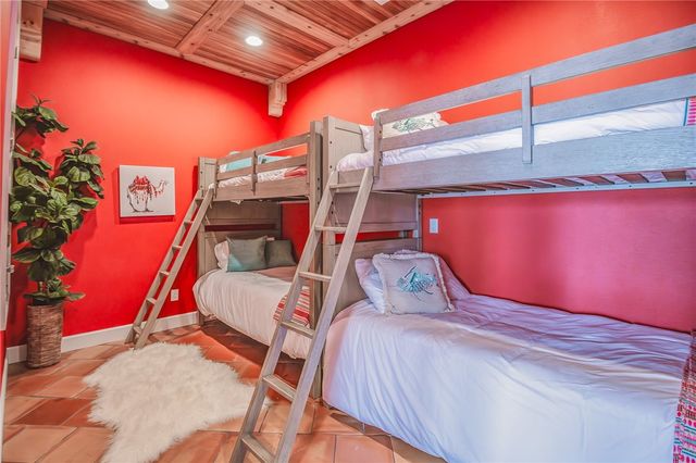 83 Rivercliff Road, Rogers, AR 72756